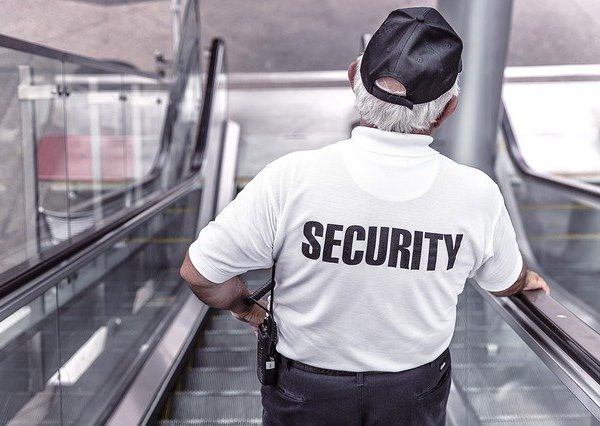 How To Become A Security Guard